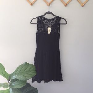 Black lace dress